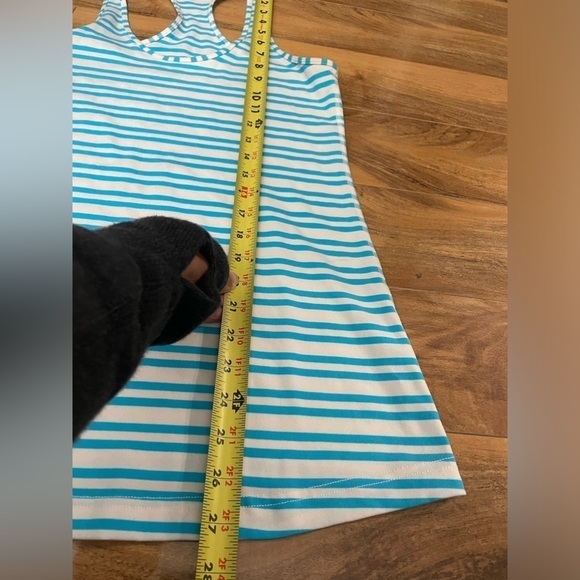 Lululemon Cool Racerback Tanktop White and Spry Blue Double Stripe, size 10 EUC - Picture 6 of 13